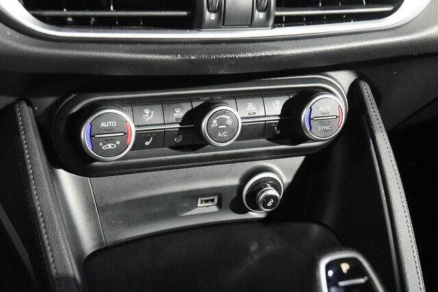 2022 Alfa Romeo Stelvio Sprint