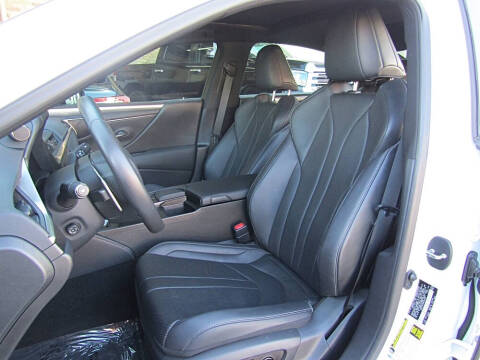 2021 Lexus ES 250 F SPORT