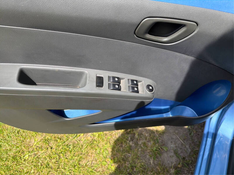 2013 Chevrolet Spark LS Manual