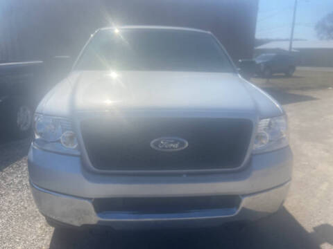2005 Ford F-150 for sale at RICK'S AUTO SALES in Logansport IN