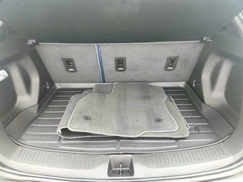 2022 Chevrolet Bolt EUV LT