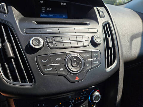 2017 Ford Focus SE
