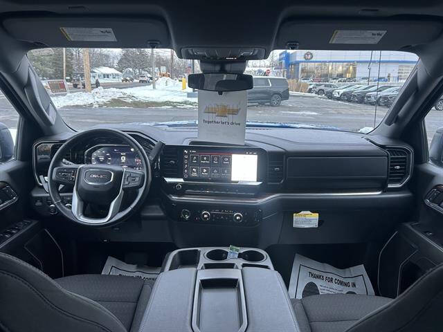 2022 GMC Sierra 1500 Elevation Standard