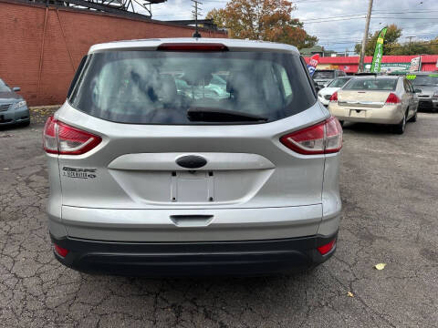 2014 Ford Escape S
