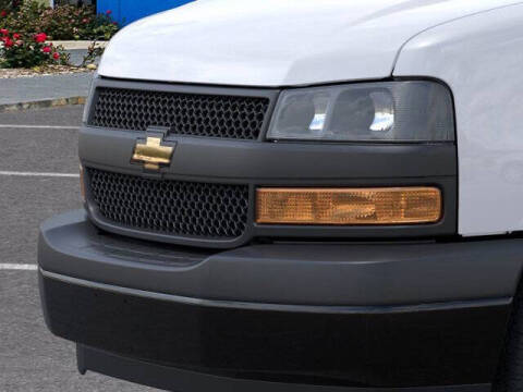 2025 Chevrolet Express 2500