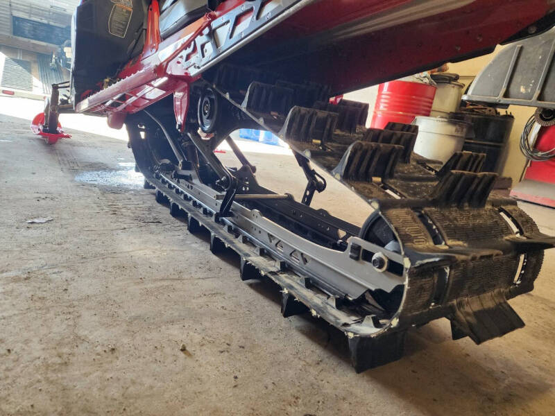 2023 Lynx Shredder DS