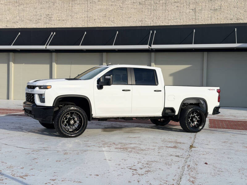 2022 Chevrolet Silverado 2500HD Custom's photo