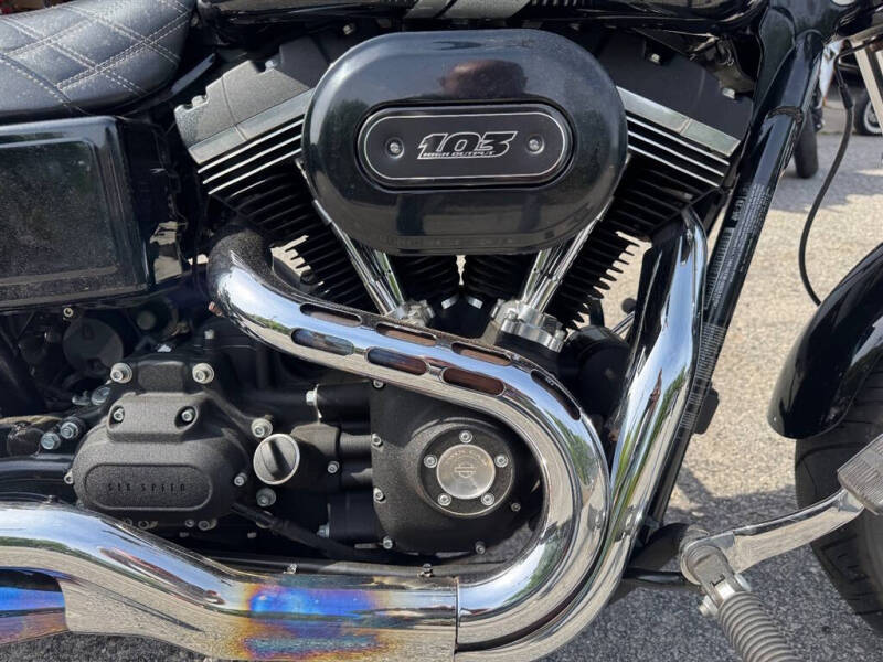 2016 Harley-Davidson FXDF103 -