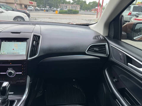2017 Ford Edge Titanium