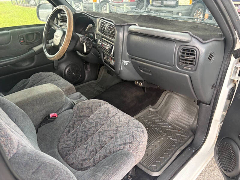 2000 GMC Sonoma SLS Sport