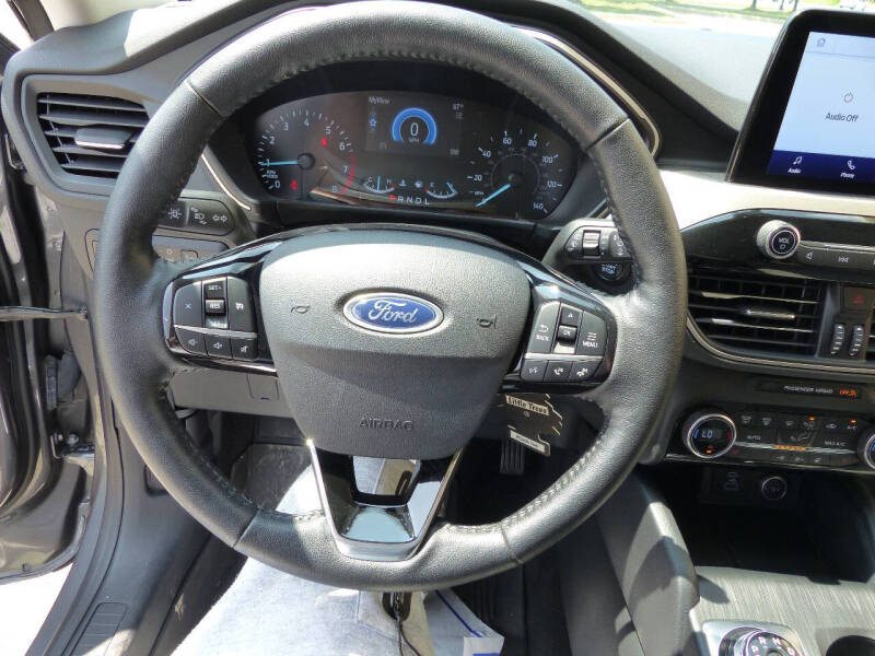 2021 Ford Escape SE