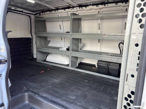 2021 Chevrolet Express 2500