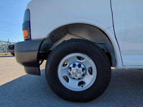 2025 Chevrolet Express 2500