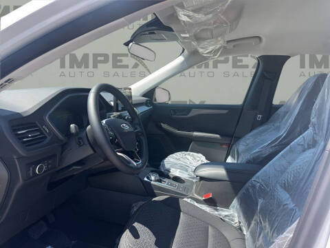 2024 Ford Escape Active