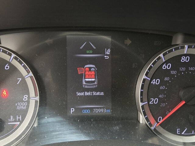 2021 Toyota Highlander LE