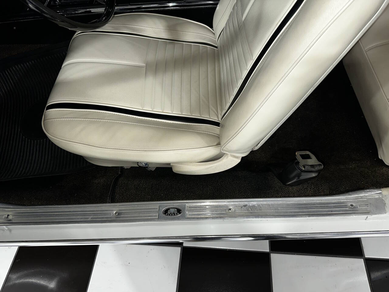 1967 Chevrolet Camaro 40