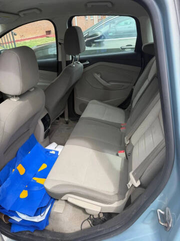 2014 Ford C-MAX Hybrid SE