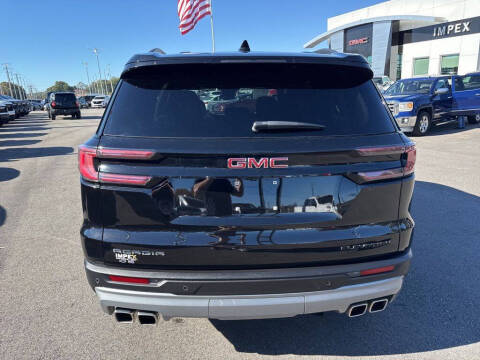 2025 GMC Acadia Elevation