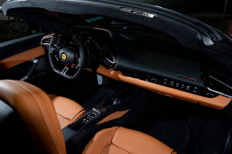 2025 Ferrari 296 GTS