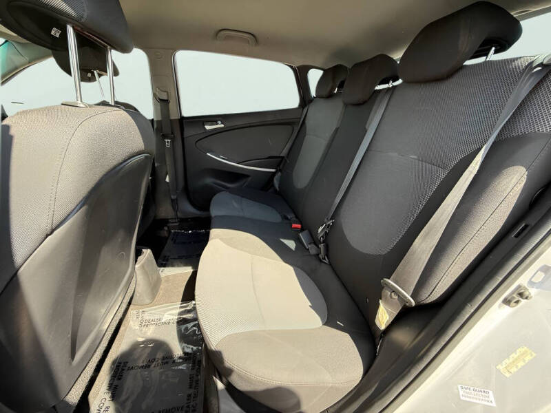 2014 Hyundai Accent GS