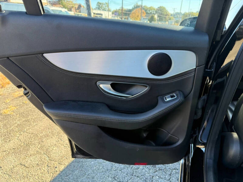 2016 Mercedes-Benz C-Class