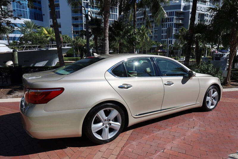 2010 Lexus LS 460