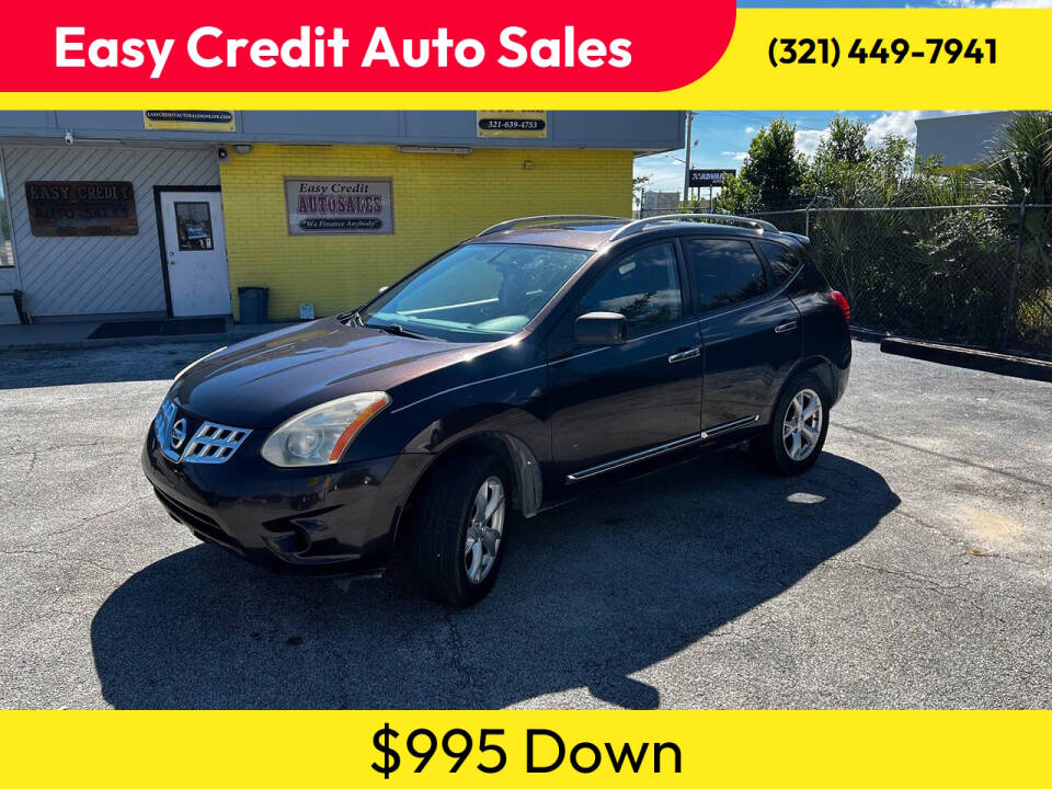 2011 Nissan Rogue SV's photo