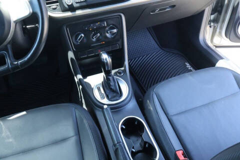 2013 Volkswagen Beetle Convertible