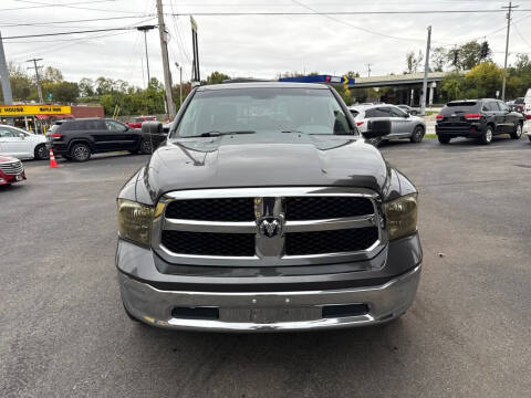 2015 RAM 1500 SLT