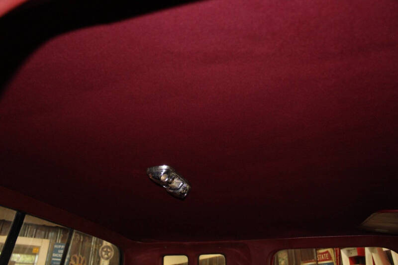 1985 Ford F-150 XLT Lariat