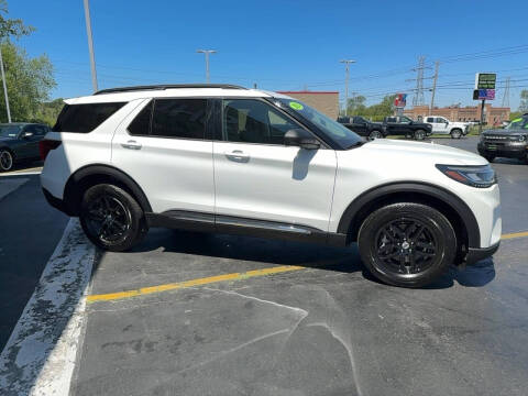 2025 Ford Explorer Active