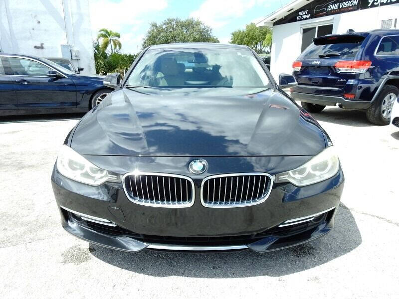 2015 BMW 3 Series  - $18,900