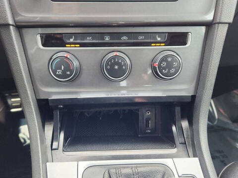 2017 Volkswagen Golf Alltrack