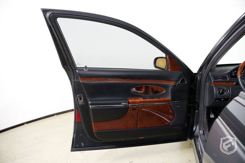 2004 Maybach 57