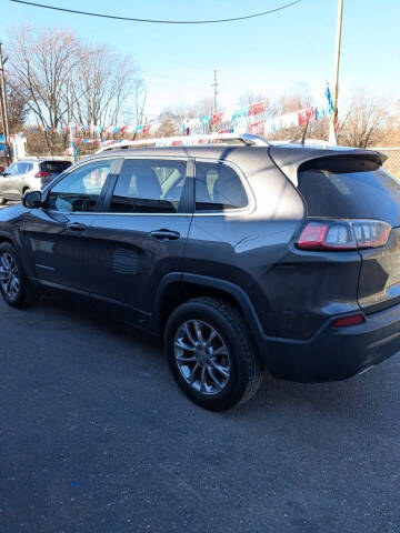 2019 Jeep Cherokee Latitude Plus