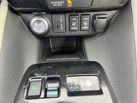 2021 Nissan LEAF SL PLUS