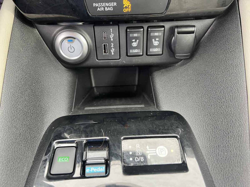 2021 Nissan LEAF SL PLUS