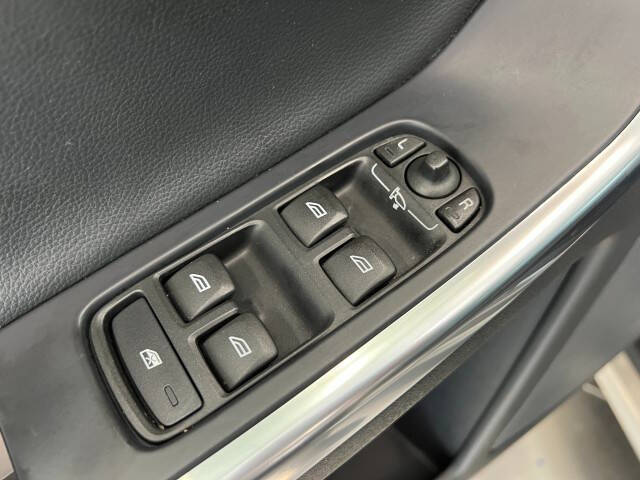 2016 Volvo XC60 T6 Drive-E