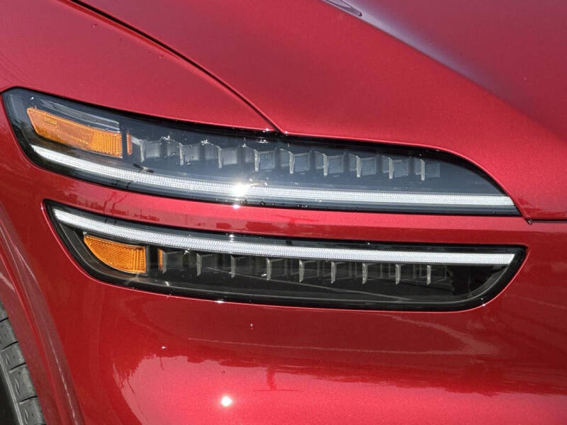 2026 Genesis GV70