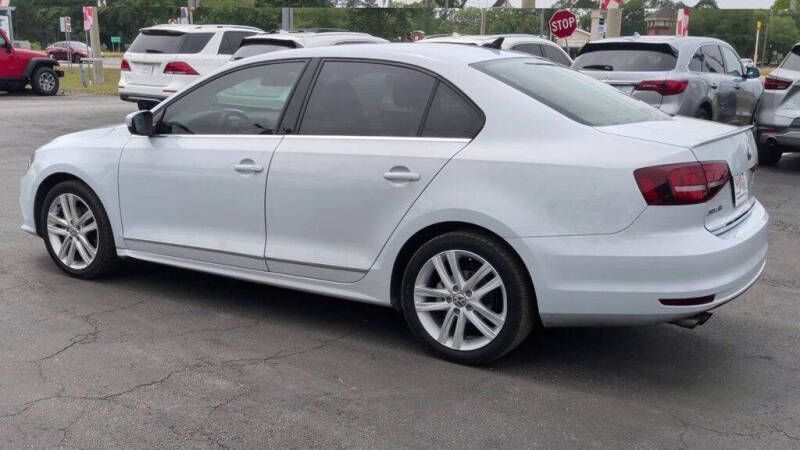 2017 Volkswagen Jetta