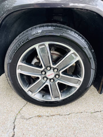 2018 GMC Acadia Denali