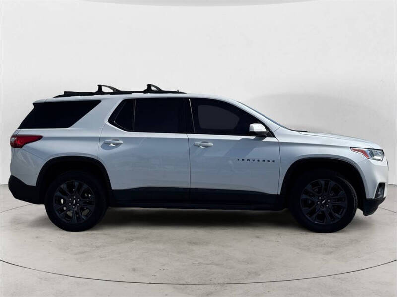 2021 Chevrolet Traverse RS