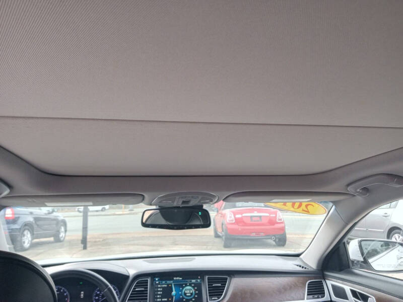 2015 Hyundai Genesis 3.8L