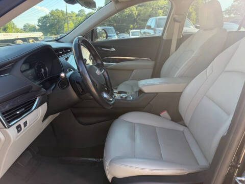 2020 Cadillac XT4 Luxury