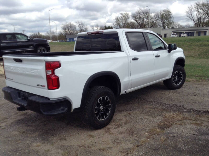 2024 Chevrolet Silverado 1500 ZR2