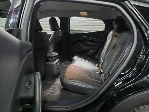 2024 Ford Mustang Mach-E Select