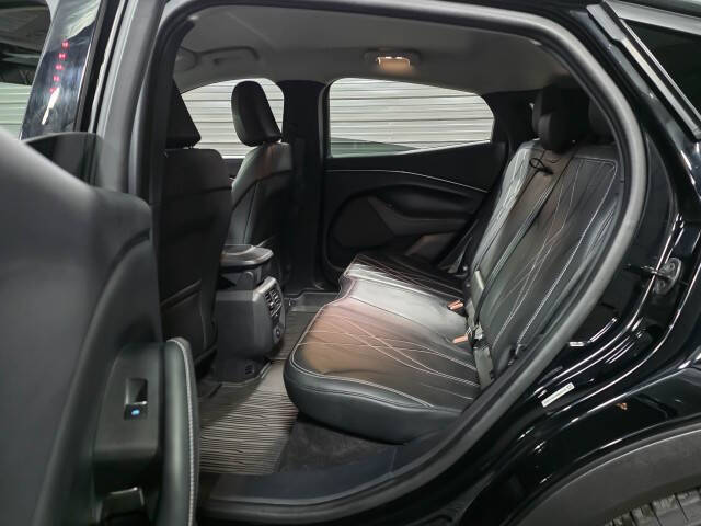 2024 Ford Mustang Mach-E Select