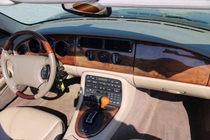2000 Jaguar XK-Series XK8