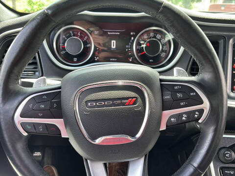 2015 Dodge Challenger SXT Plus