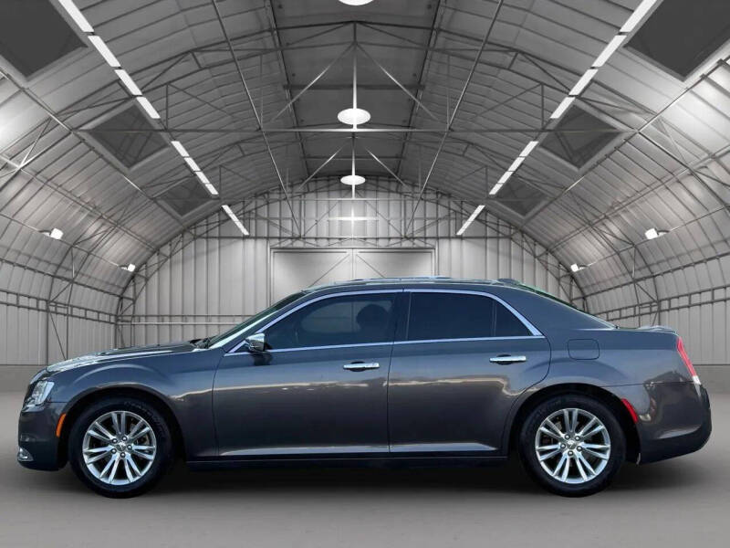 2016 Chrysler 300 C